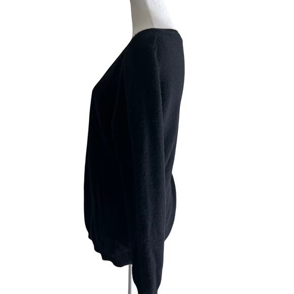 Charter Club Luxury Cashmere Vneck Sweater Black SZM Classic Old Money - Picture 3 of 9